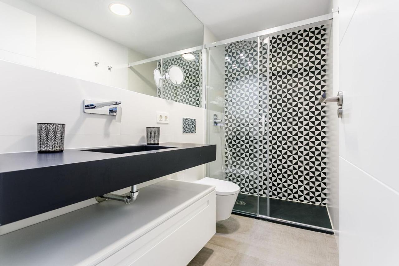 Apartamento Amplisimo Y Coqueto De Lujo Y Diseno En Pleno Centro Sevilla